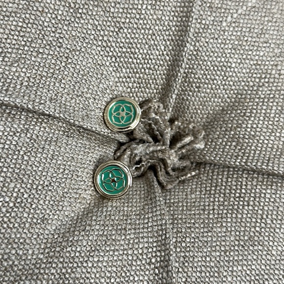 Kendra Scott Gold and Teal studs - Picture 6 of 6